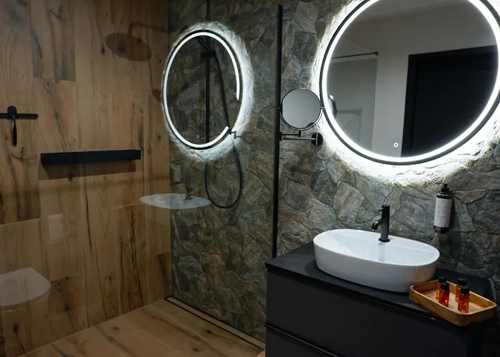 Sky Gate By Cozy Corners 公寓式酒店 4*