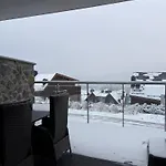 Sky Gate By Cozy Corners 4*