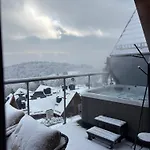 Sky Gate By Cozy Corners Aparthotel 4*