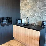 Sky Gate By Cozy Corners Aparthotel 4*