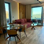 Aparthotel Sky Gate By Cozy Corners