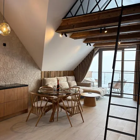 Sky Gate By Cozy Corners Апарт-отель 4*