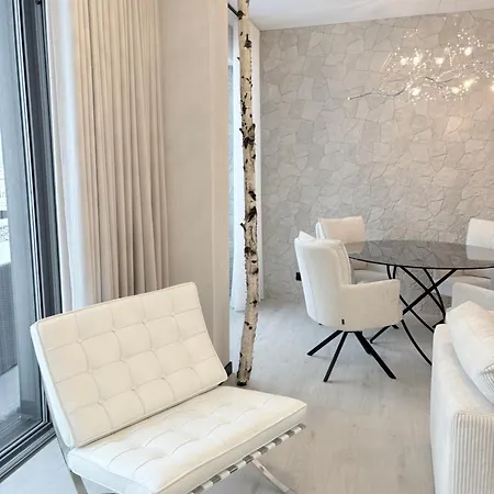 Aparthotel Sky Gate By Cozy Corners 4*