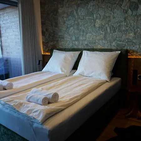 Sky Gate By Cozy Corners Aparthotel 4*