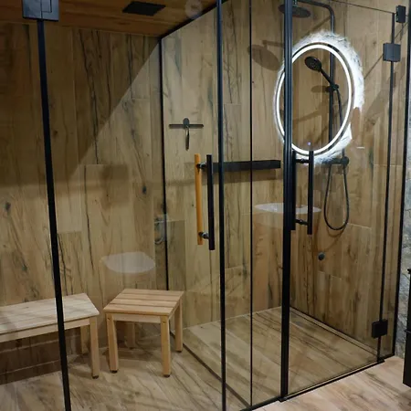 Aparthotel Sky Gate By Cozy Corners 4*