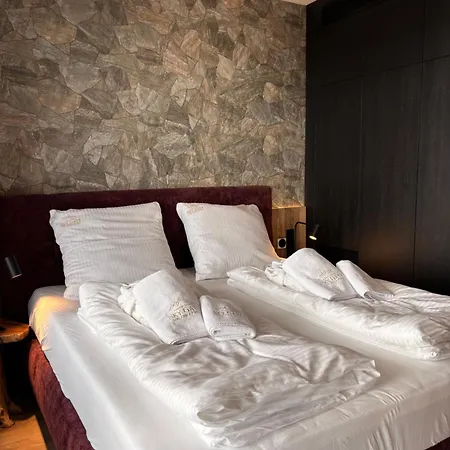 Aparthotel Sky Gate By Cozy Corners 4*