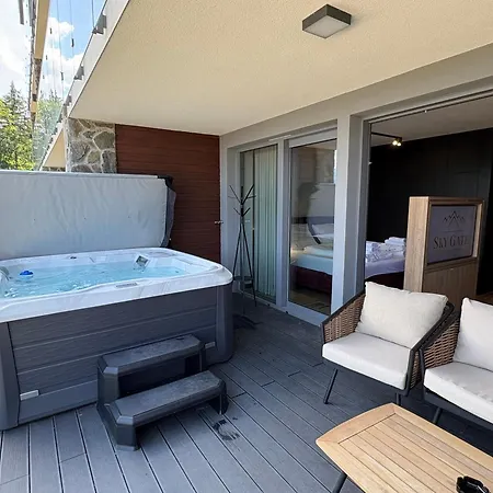 Sky Gate By Cozy Corners Aparthotel 4*