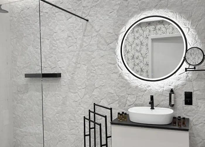 Sky Gate By Cozy Corners 4*