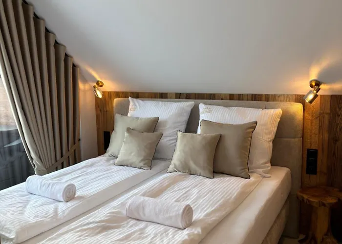 Sky Gate By Cozy Corners Aparthotel 4*